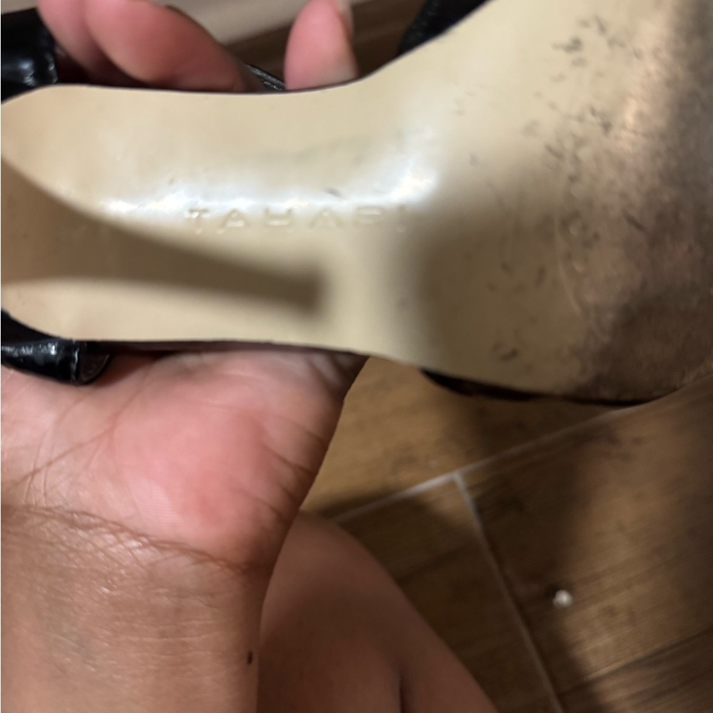 Tahari Black Patent Leather Strappy Heels – Size 7.5 - Picture 4 of 7